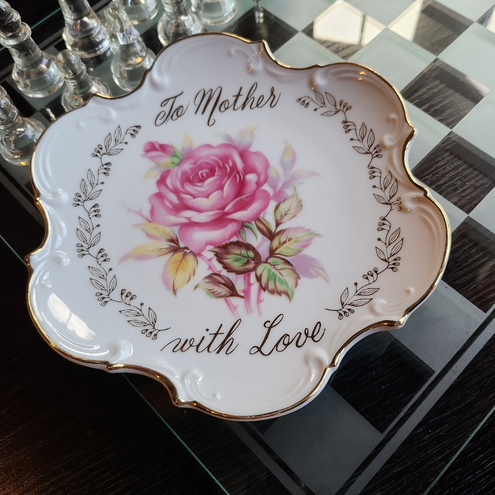 Special mom plate gift for mom